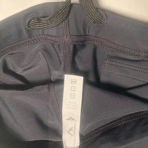 Small Women's Pro Compression Black Leggings - new with tags - Picture 2 of 3
